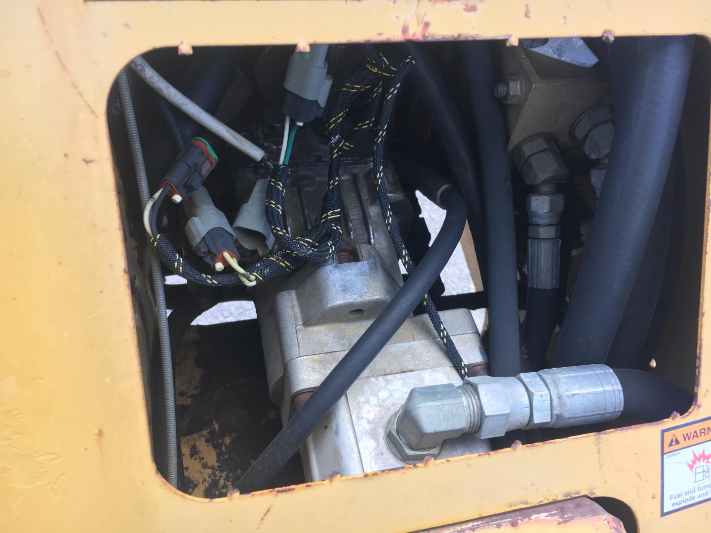 ./imagenes/INVOICE/2019/16357/ZANJADORA VERMEER_ RT100 (14).JPG